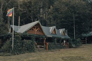 Gîte avec piscine privée : charme et baignade en toute intimité